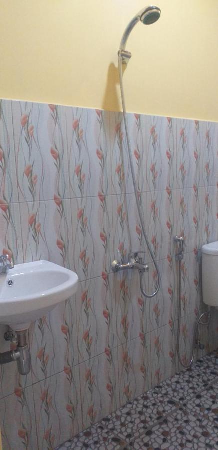 Toba Boi Hotell Tuk Tuk Exteriör bild